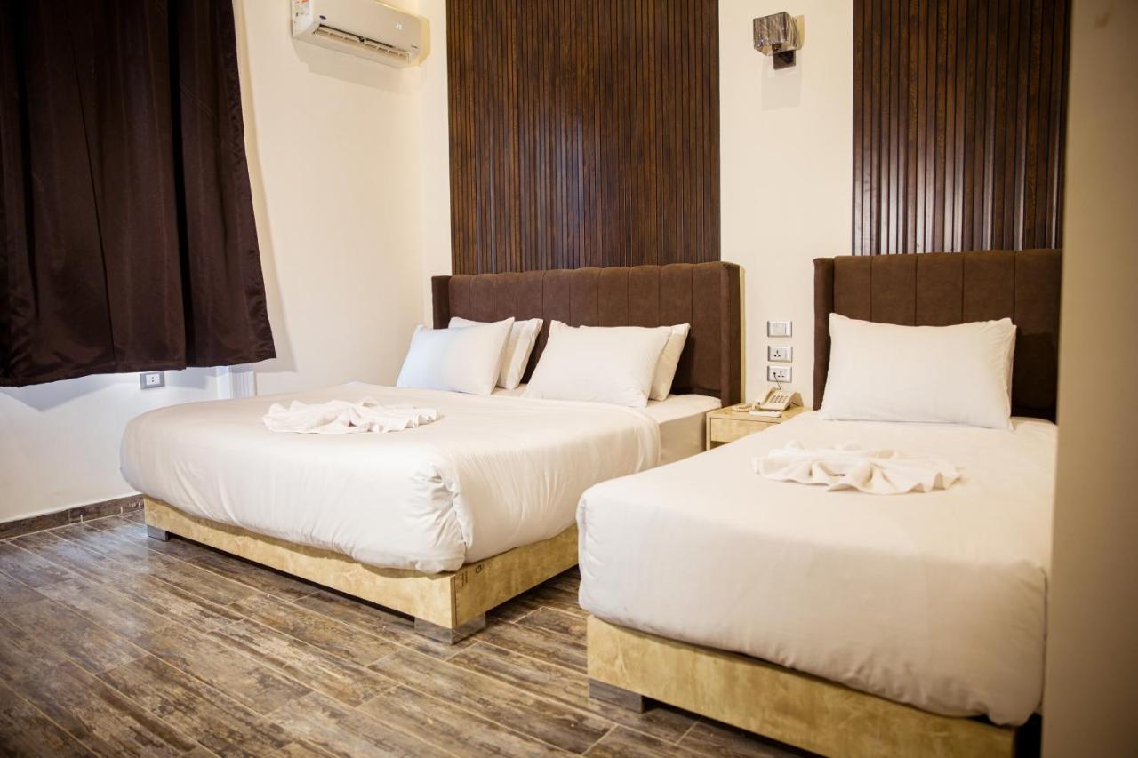 Tourist Palace Hotel Kairo Bagian luar foto